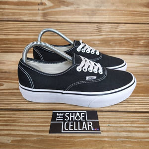 Vans Authentic Platform Sneakers Shoes Black…..excellent, like new condition!💗